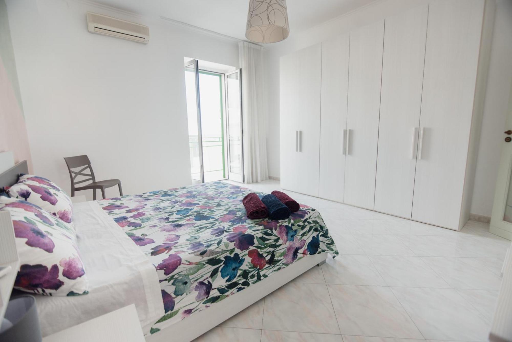 Ariadimare Молфета Екстериор снимка